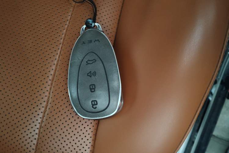 Used Wey Lanshan 2023 Four-Wheel Drive Ultra-Long Range Version Vehicle Key