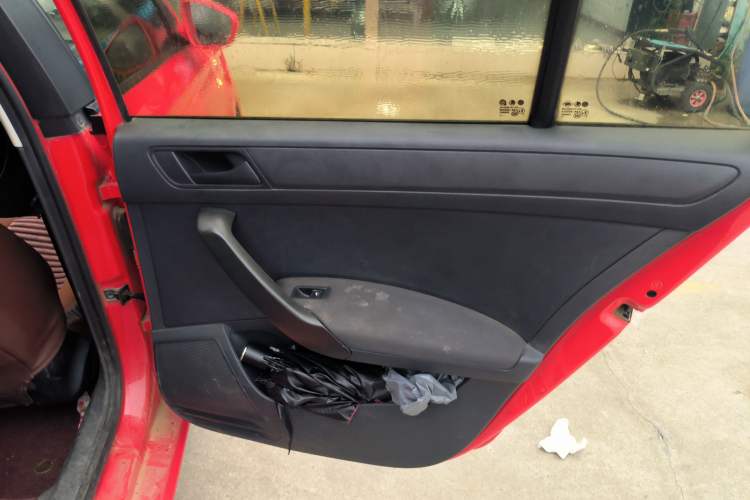 Used Skoda Rapid Spaceback 2016 Revised Version 1.6L Manual Front-Drive Edition