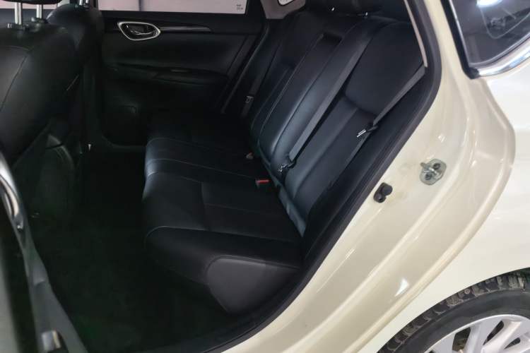 Used Nissan Sylphy 2016 1.6 XL CVT Luxury Edition Left Rear Seat