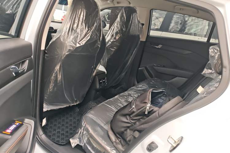 Used Dongfeng Aeolus Yixuan 2025 1.5L Automatic Luxury Version