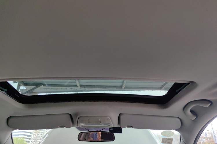 Used Bestune B30 2016 1.6L Automatic Luxury Model Headliner