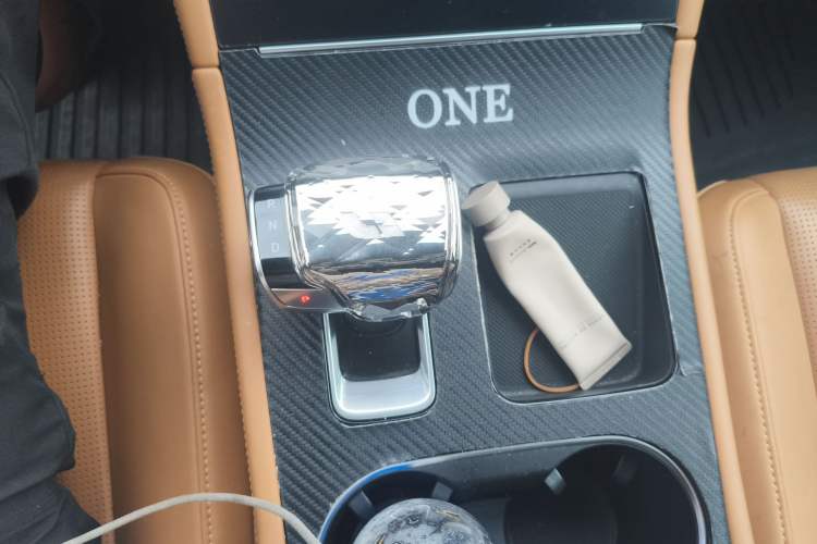 Used Li Auto ONE 2020 Extended-Range 6-Seater Version Gear Lever