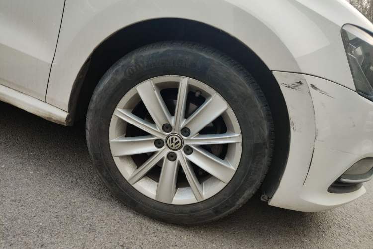 Used Volkswagen Polo 2014 1.4L Automatic Comfort Edition