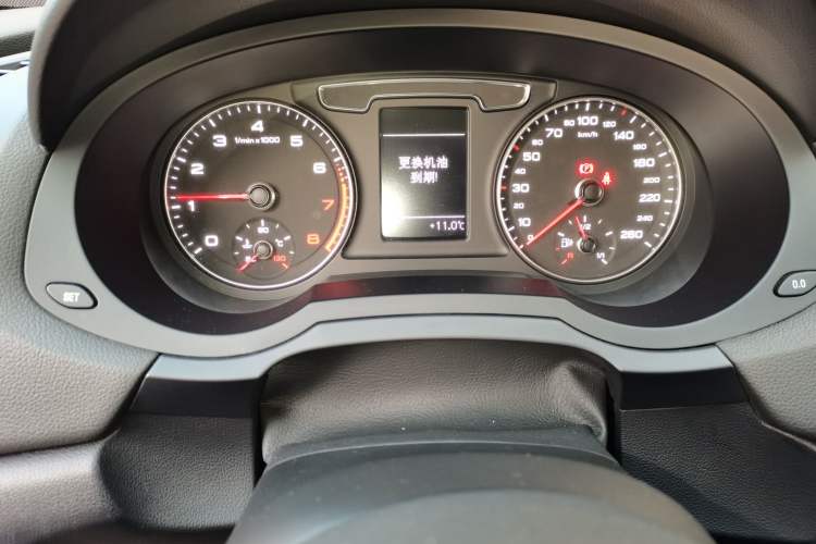 Used Audi Q3 2016 35 TFSI quattro all-wheel-drive style model Instrument Cluster