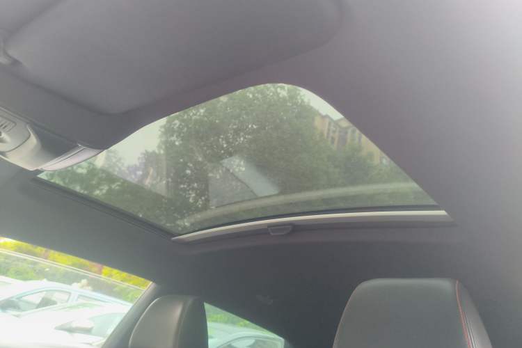 Used Volkswagen Scirocco 2013 2.0 TSI Million-Mile Edition Headliner