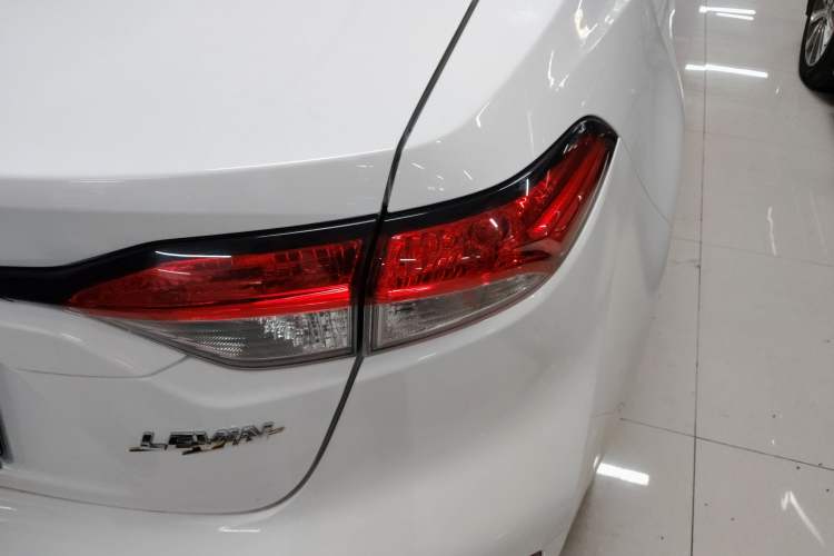 Used Toyota Levin 2022 Facelift TNGA 1.5L CVT Progressive Edition Right Rear Taillight