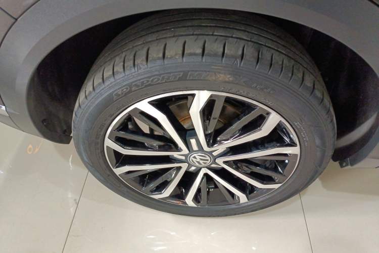 Used Volkswagen T-ROC 2019 280TSI DSG Two-Wheel Drive Comfort Version China VI Standard