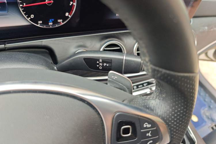 Used Mercedes-Benz E-Class 2017 E 300 L Sporty and Stylish Model
