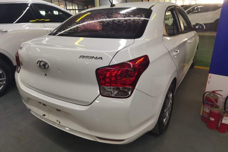 Used Hyundai Verna (older generation) 2017 1.4L Manual Refreshed Version China VI Standard Rear Right 45 Deg