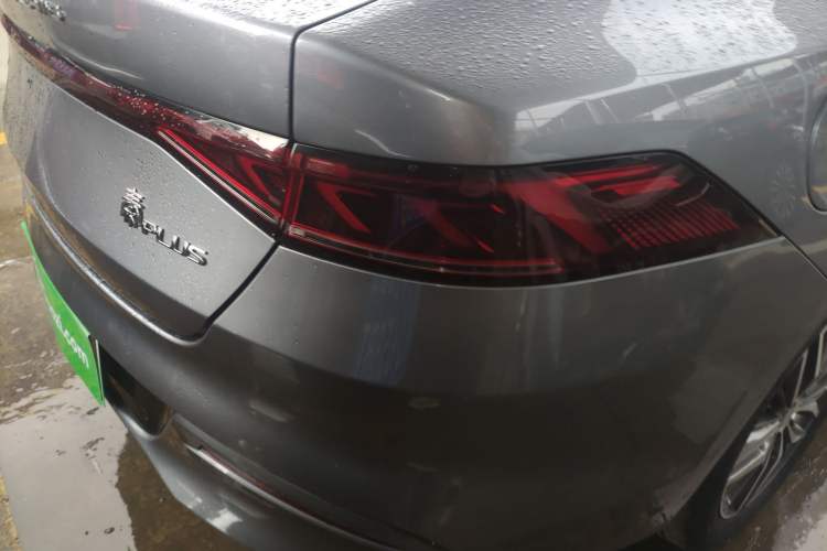 Used BYD Qin PLUS 2024 Honor Edition EV 510KM Leading Model Right Rear Taillight
