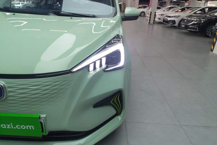 Used Oshan Benni E-Star 2022 Charming Edition Colorful Model Lithium Iron Phosphate
