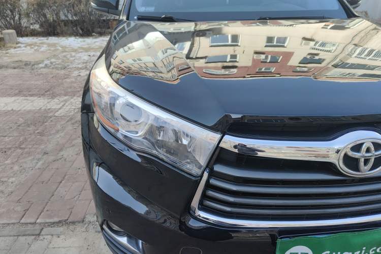 Used Toyota Highlander 2017 2.0T Four-Wheel Drive Luxury Edition 7 Seats