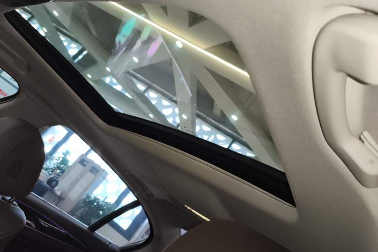 Used BMW 5 Series 2021 Updated Version 525Li Luxury Package
