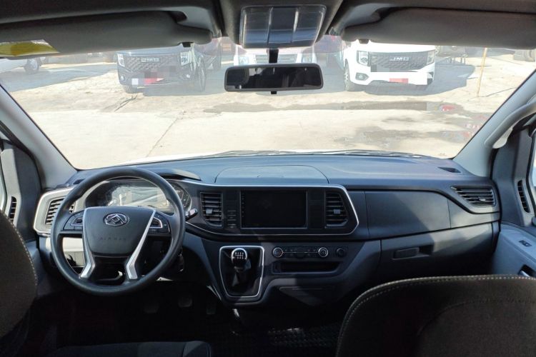 Used SAIC MAXUS Xintu V80 2025 PRO Aoyuntong 2.0T Manual Long Wheelbase Mid-Height 6/7/8/9-Seater
