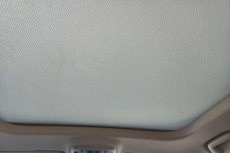 Used Haval F7 2019 1.5T Two-Wheel Drive i-Type China V Standard Headliner