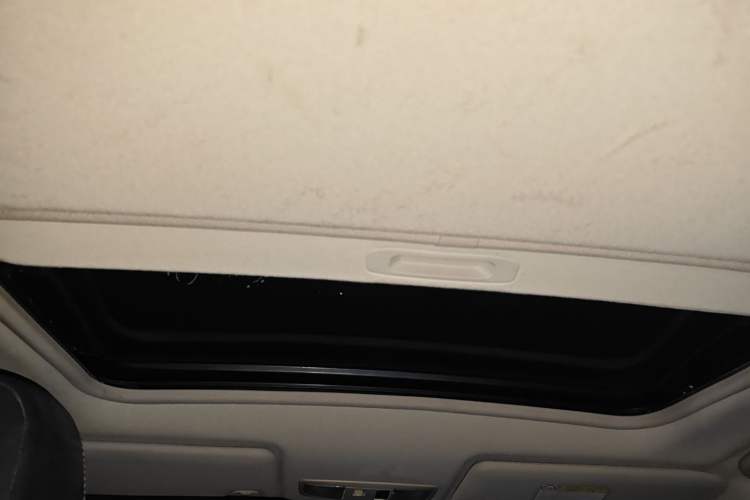 Used Mitsubishi ASX 2018 2.0L CVT Two-Wheel Drive Deluxe Edition