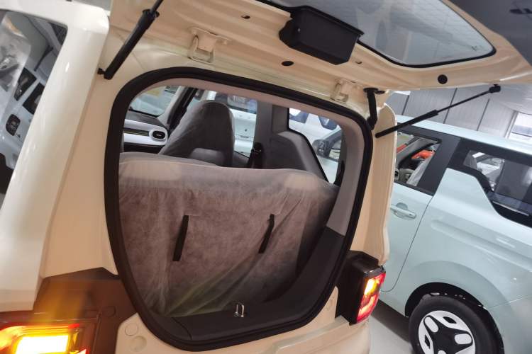 Used Geely Galaxy Panda 2025 210 km – Yuanqi Bear
