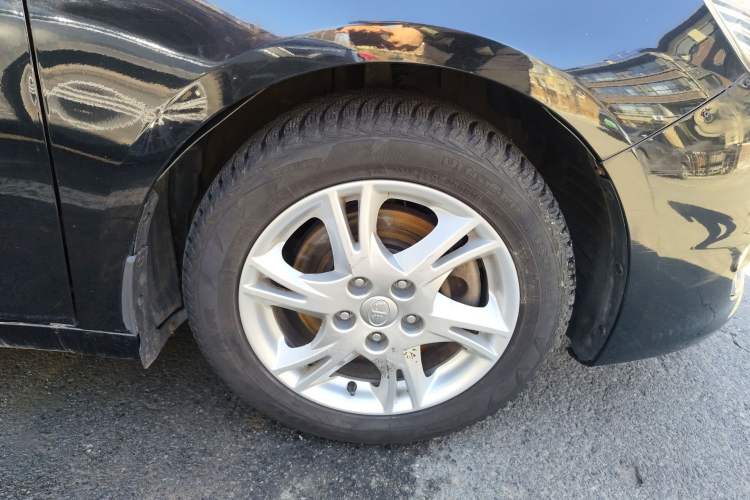 Used Bestune B70 2014 2.0L automatic luxury version