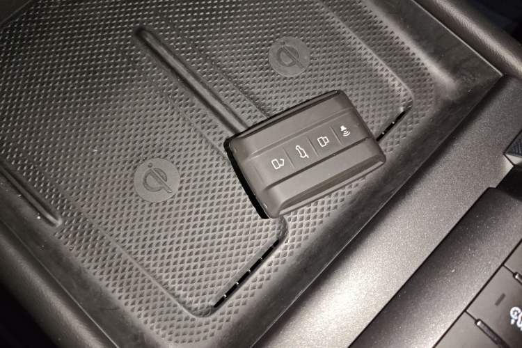 Used Tank 300 2025 2.0T Conqueror
