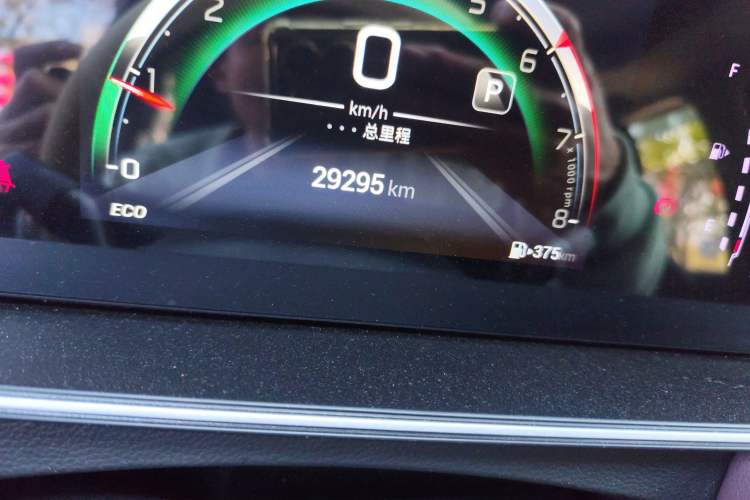 Used GAC Trumpchi M6 2021 PRO 270T DCT Luxury Edition Odometer Close Up