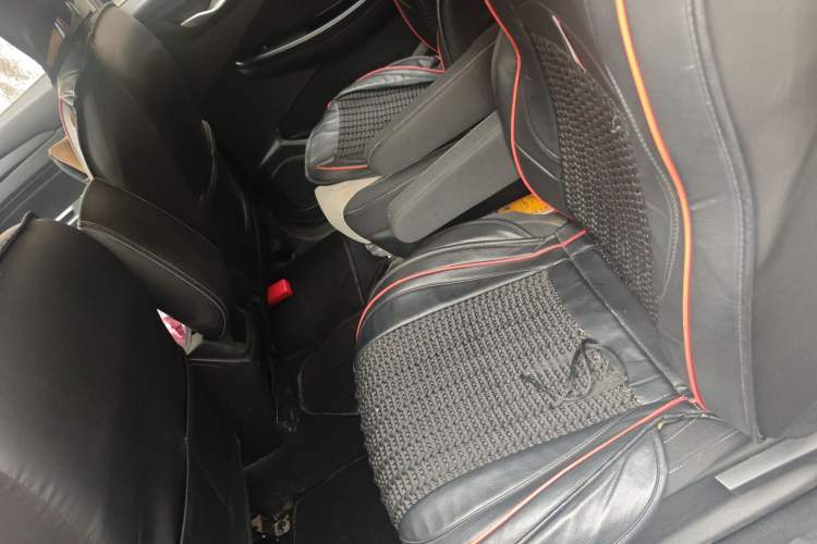 Used Wuling Hongguang S3 2019 1.5L Manual Standard Version China VI Standard
