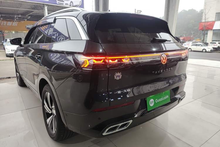 Used Volkswagen Tavendor 2024 380TSI All-Wheel Drive R-Line Cruise Edition