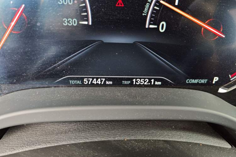 Used BMW X3 2018 xDrive28i Luxury Package China VI Emission Standard Odometer Close Up