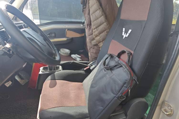 Used Wuling Zhiguang 2013 1.0L Practical Version