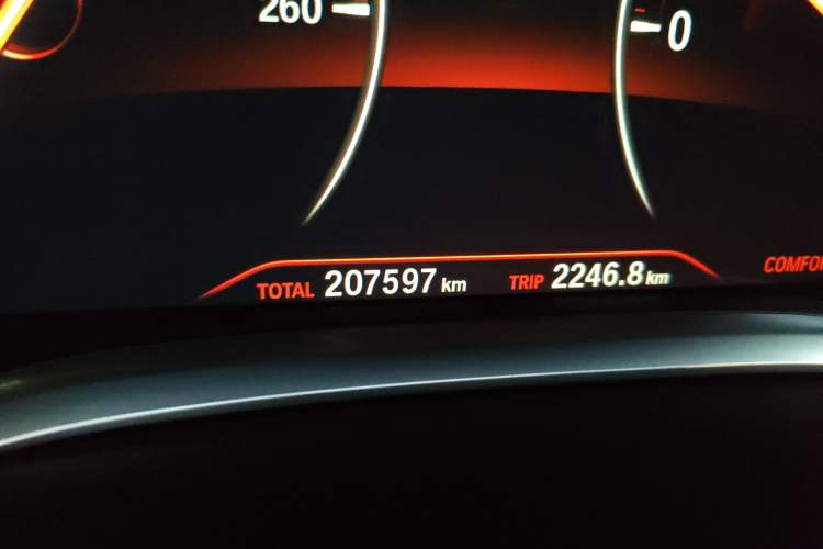 Used BMW 7 Series 2016 730Li Luxury Model
