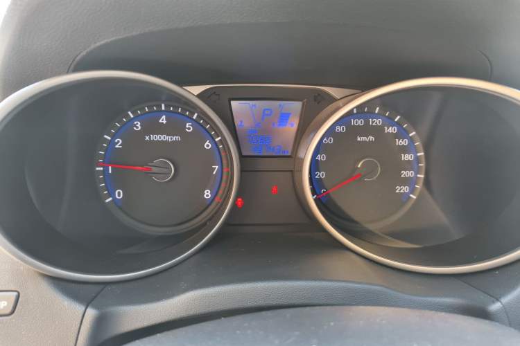 Used Hyundai ix35 2012 2.0L Automatic Two-Wheel Drive Elite Edition GLS Odometer Close Up