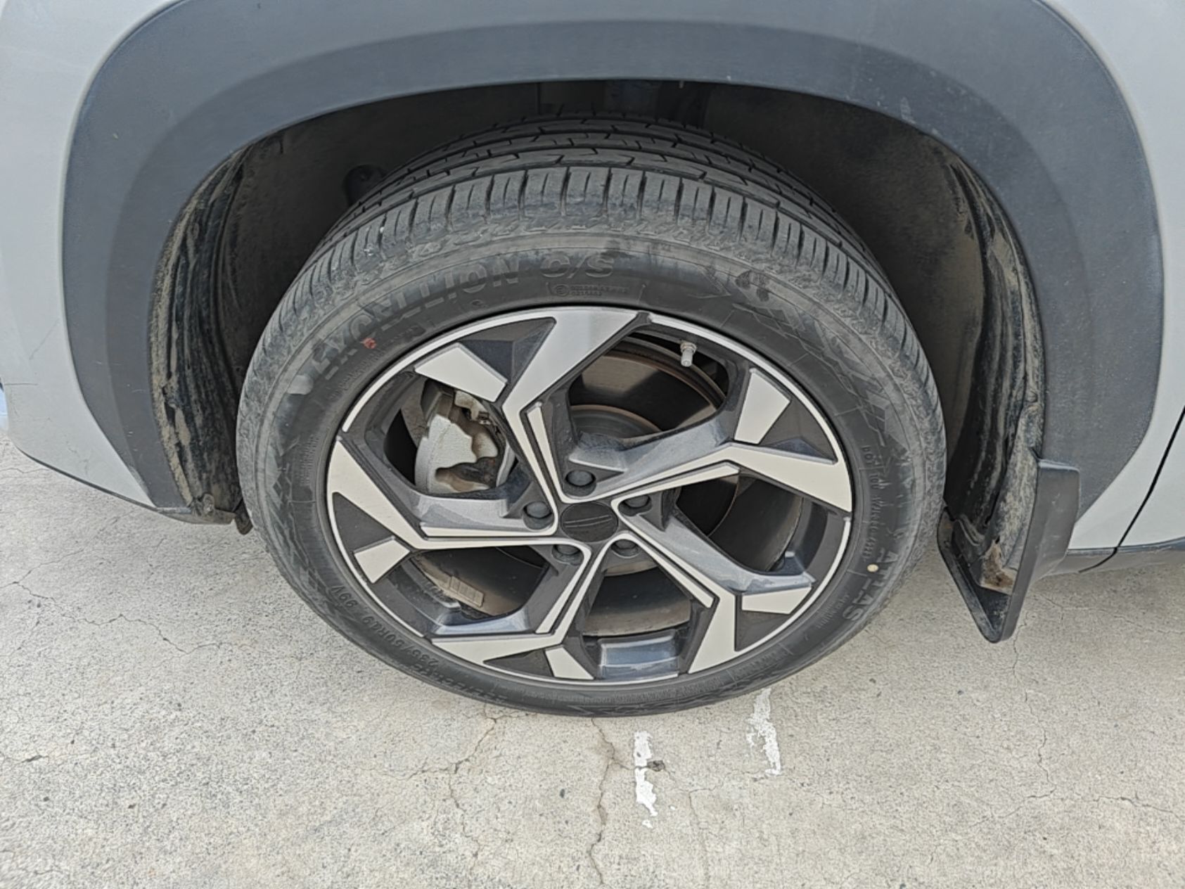 Geely Auto FX11 2023 1.5TD DCT Prestige Edition — снимка 10