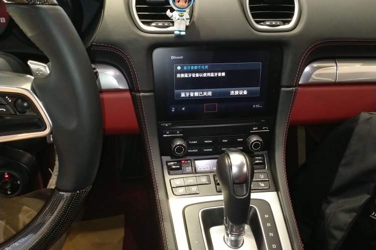 Used Porsche 718 2022 Cayman 2.0T Audio And AC Panel