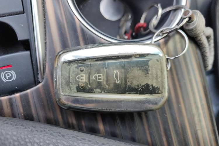 Used Toyota Camry 2019 2.0G Luxury Edition China V Standard
