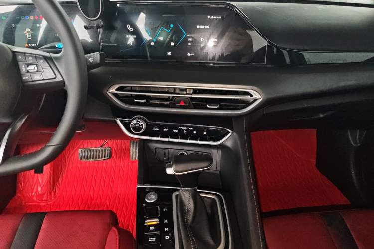 Used Changan Eado 2021 PLUS Blue Whale NE 1.4T GDI DCT Prestige Model