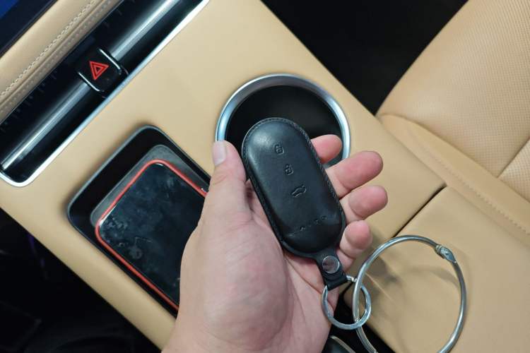 Used Hima AITO M5 2022 Range-Extended Rear-Drive Standard Version
