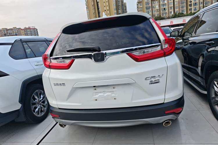 Used Honda CR-V 2019 Brilliant Edition Plus 240TURBO CVT Two-Wheel Drive Fashion Version China VI Emission Standard
