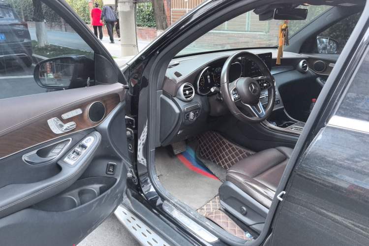 Used Mercedes-Benz GLC 2020 GLC 300 L 4MATIC Dynamic Edition Driver Seat