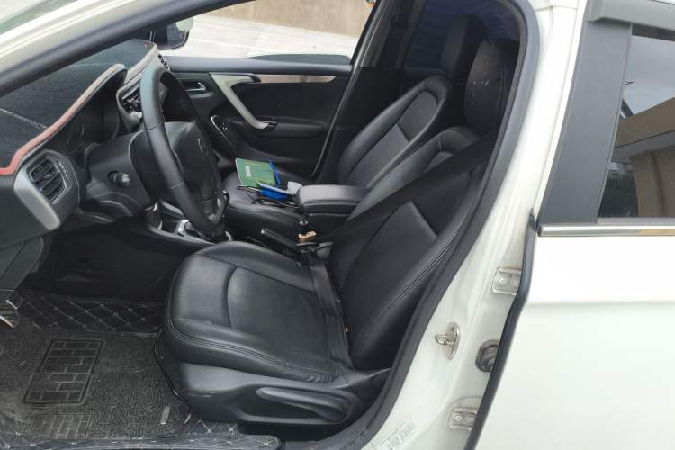 Used Citroen Elysee 2016 1.6L Manual Fashion Edition
