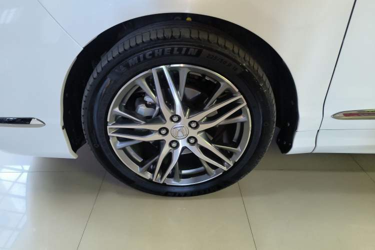 Used Honda Elysion 2019 2.0L Hybrid Supreme Edition