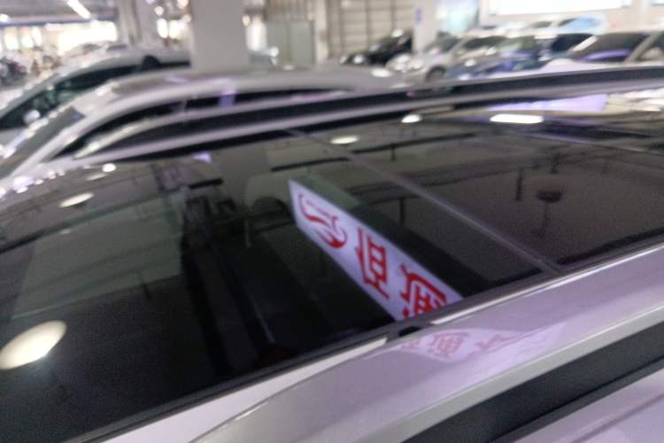 Used Jeep Grand Commander 2022 2.0T Two-Wheel Drive Luxury Version
