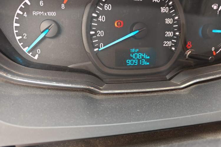 Used Ford Escort 2017 Happy Edition 1.5L Manual Fashion Model