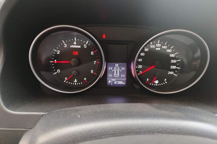 Used Haval H6 2016 Upgraded Model 1.5T Automatic Two-Wheel Drive Elite Version