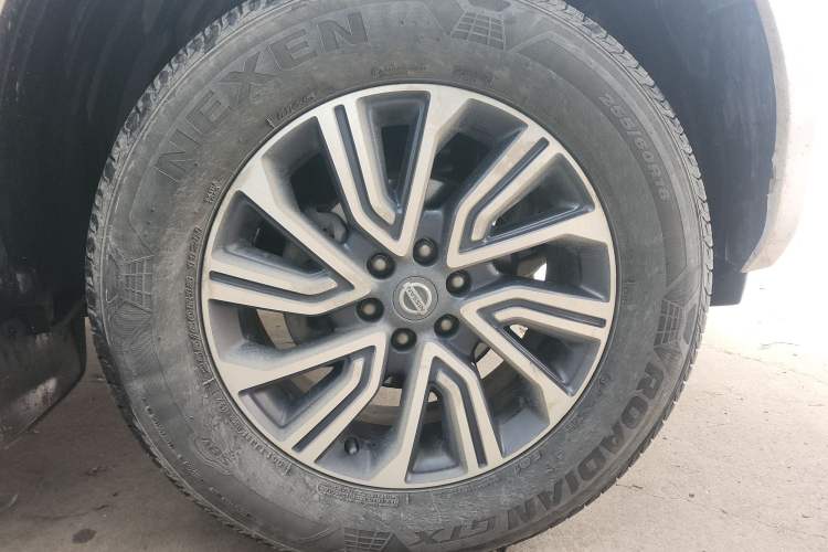 Used Nissan Terra 2018 2.5L Automatic 4x4 Luxury Edition
