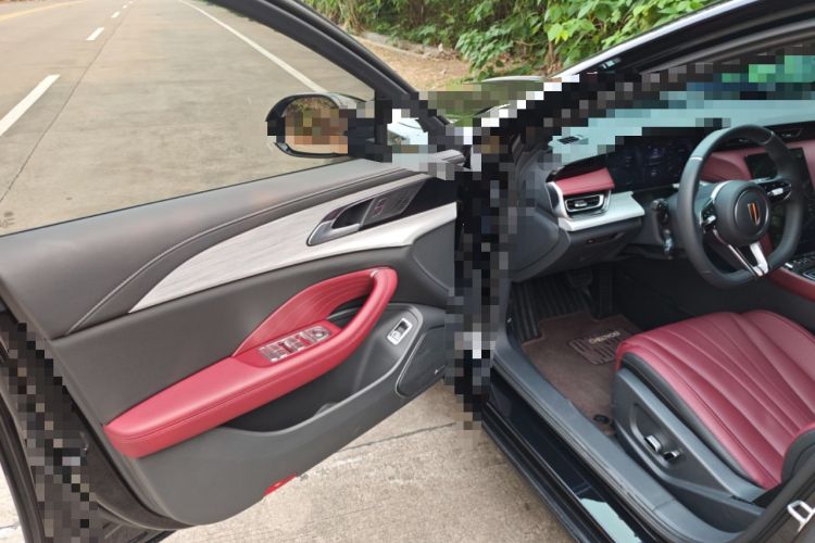 Used Hongqi H5 2025 2.0T Automatic Xuan Ying Edition Interior 3