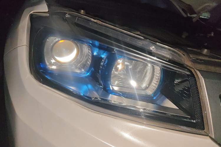 Used CHANGAN CS75 2014 1.8T Automatic Elite Model China IV Standard