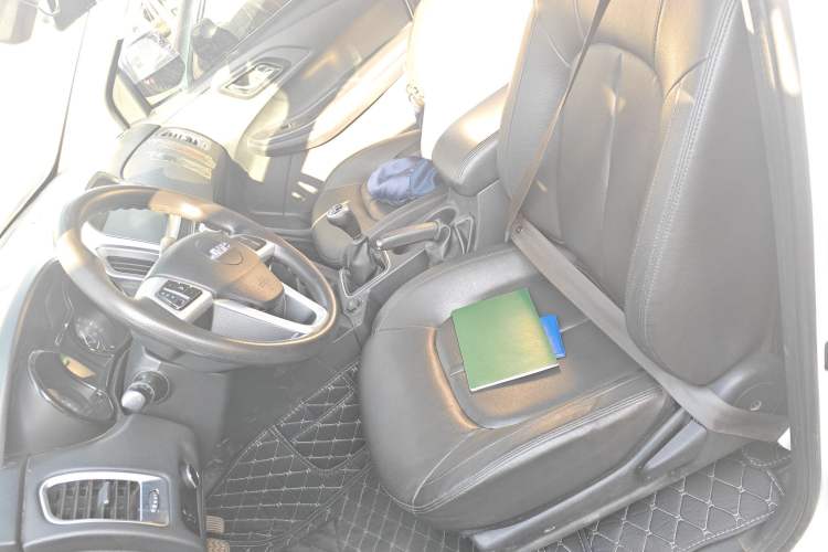 Used JMC Baodian 2022 2.5T Diesel 4x4 Prestige Edition Long Wheelbase JX4D25A6L