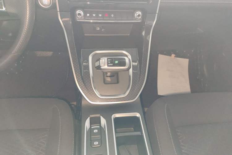 Used Haval M6 2023 PLUS 1.5T DCT Elite Smart Connectivity Model