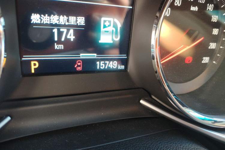 Used Chevrolet Orlando 2020 Light Hybrid Redline 530T Automatic Enjoyment Edition (5+2 Models)