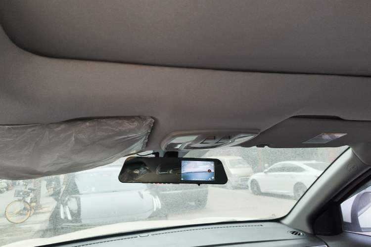 Used BAIC Senova X65 2015 2.0T Automatic Elite Model