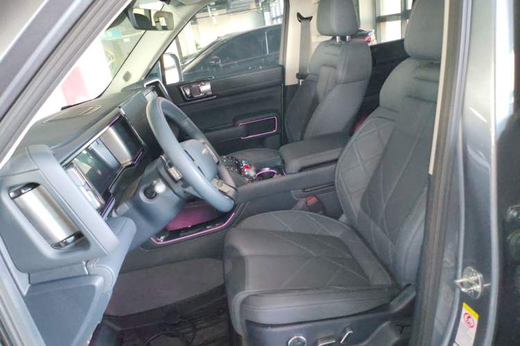 Used Formula Leopard 5 2025 TianShen Intelligent Driving Max Edition Left Front Seat